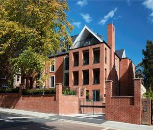 2 Bedrooms Flat to rent in Otto Schiff Mansions, 14 Netherhall Gardens, Hampstead NW3 | £ 1,400 - Photo 1