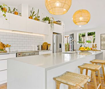 Urban Oasis - Huge Section Moments from Sylvia Park - Photo 4