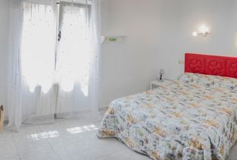 Villa for rent in Cumbre del Sol with 5 bedrooms