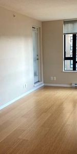 Bright 1-Bedroom Condo in Downtown “Astoria” Building - Photo 4