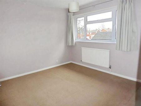 3 bedroom terraced house to rent - Photo 3