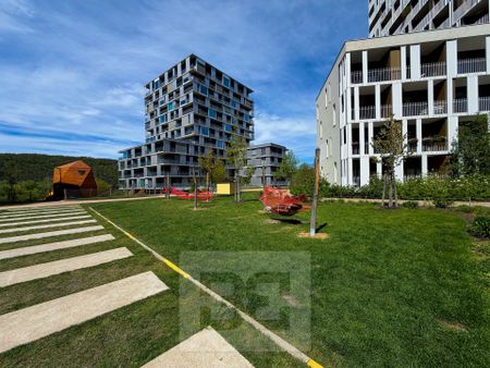 Pronájem bytu 2+kk 58 m², Mezi vodami, Praha - Photo 2