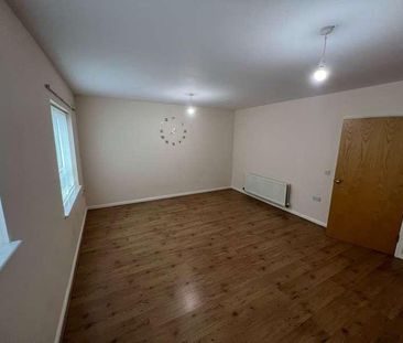 West Cotton Close, Far Cotton, Northampton, NN4 - Photo 3
