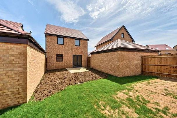 Abbey Fields, Abingdon, OX14 - Photo 1