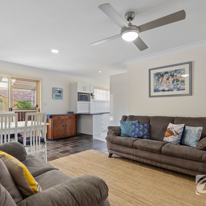 Relaxed Coastal Living in prime Location - Photo 1