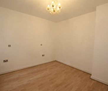 Amber Court, Brewers Gate, High Street, Romford, RM1 - Photo 4