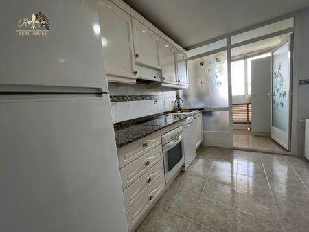 Apartamento en alquiler y venta en Albir - Photo 3