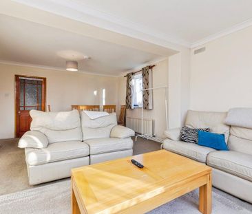 5 bedroom house to rent - Photo 1