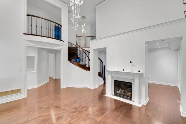 For Lease - 12 Fort Williams Drive, Brampton, Ontario - Photo 1