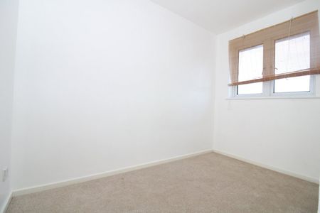 Peters Way, Knebworth, Hertfordshire - Photo 3