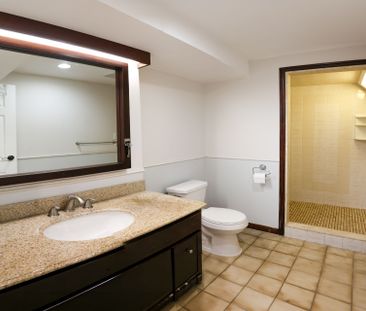 For Lease - 2065 Madden Boulevard, Oakville, Ontario - Photo 2