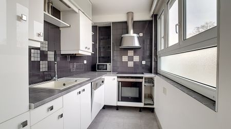 Location Appartement 5 pièces 81m² FONTAINEBLEAU 77300 - Photo 5