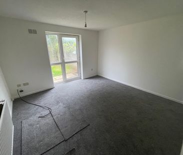 3 bedroom house to rent Branton Close, Luton, Bedfordshire, LU2 - Photo 1