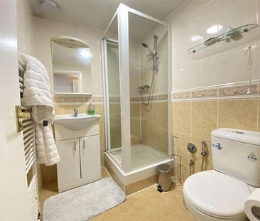 Double Bedroom Apartment Inclusive Of All Bills, HA8 - Photo 1
