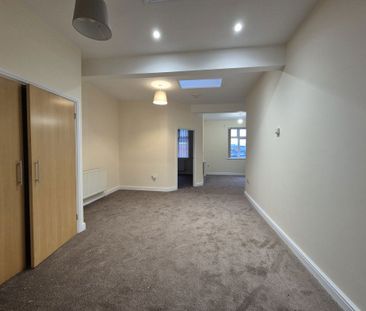 Haden Road, Cradley Heath, B64 - Photo 6