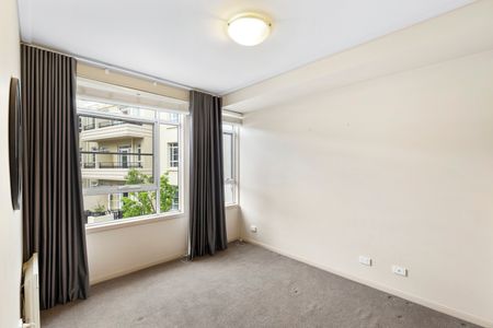 6/4 Graham Street, Port Melbourne VIC 3207 - Apartment For Rent | Domain - Photo 3