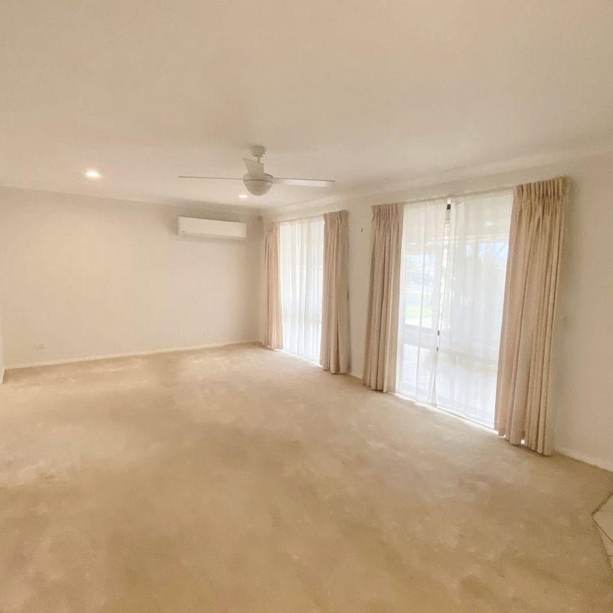 Beautifully Presented Family Home - Photo 1