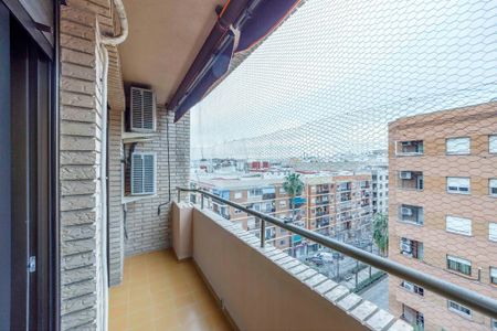 Avenida Valladolid, Valencia, Valencian Community 46020 - Photo 4