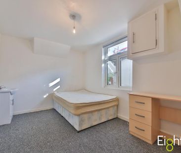 6 bedroom terraced house to rent - Photo 6