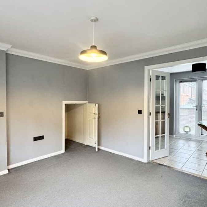 Mercer Drive, Lincoln - Photo 1