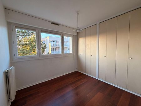 Location Appartement 3 pièces 61m² - Photo 4