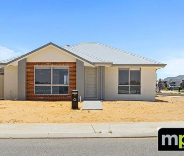 Modern & Connected Community - Photo 4