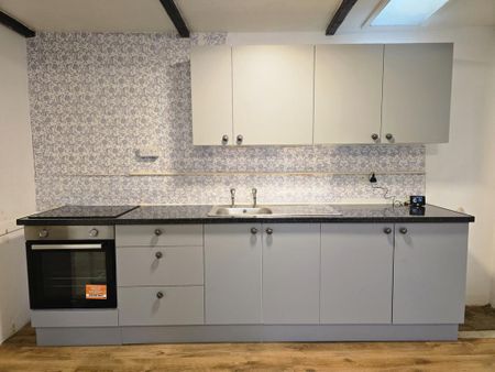 2 bedroom flat to rent - Photo 3