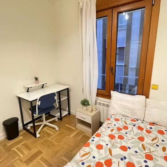 Calle de Orense, Madrid, Community of Madrid 28020 - Foto 1