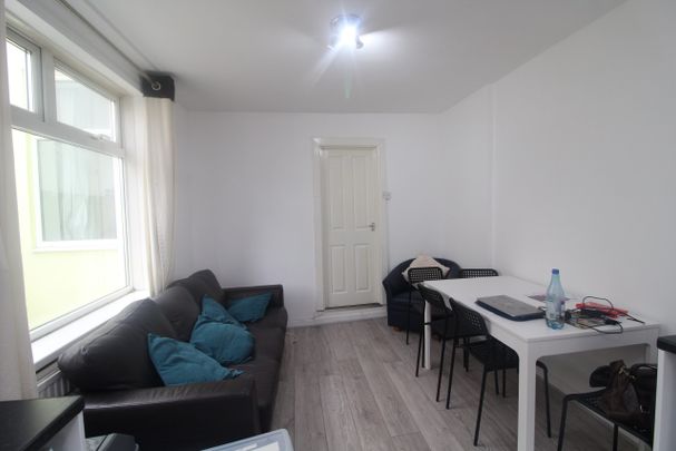 Keppoch Street, Roath, Cardiff - Photo 1