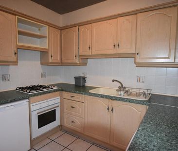 3 bedroom terraced house to rent - Photo 5