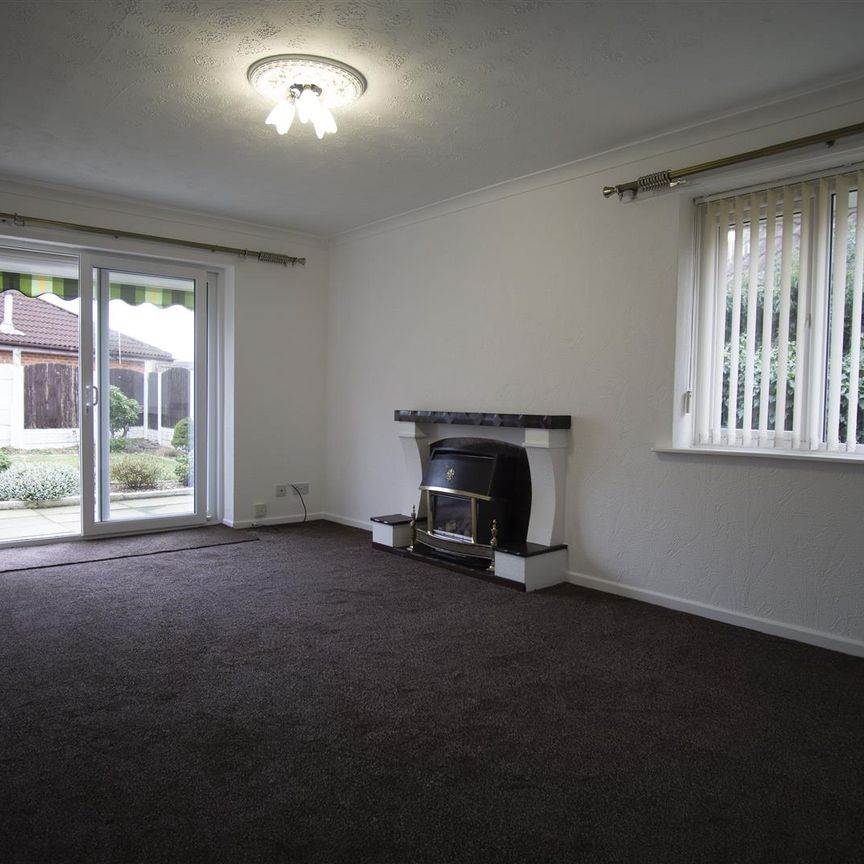 2 Beds Bungalow to Let on Cliffe Court, Preston - Photo 1