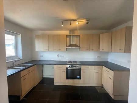 Taylforth Close, Walton, L9 2DP - Photo 3