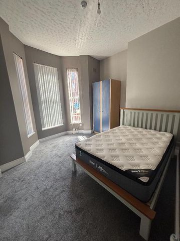 Flat 1, 91 Fitzroy Avenue, Belfast, BT7 1HU - Photo 5