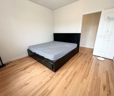 For Lease - 2 Littlewood Drive, Whitby, Ontario - Photo 2