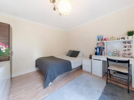 Room in a Shared Flat, Cape Yard, E1W - Photo 2