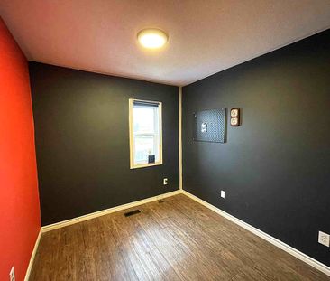 For Lease - 294 Ferndale Drive, Barrie, Ontario - Photo 4