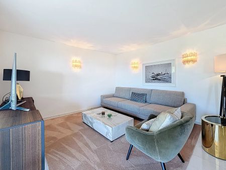 Superbe appartement de 3 pièces rénové avec vue mer - Photo 5