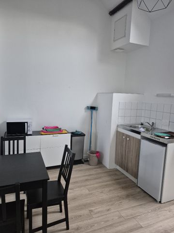 Location Appartement 1 pièce 29m² DOUAI 59500 - Photo 5