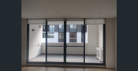 Neat Two bedroom apartment available in the heart of Miranda - Photo 5