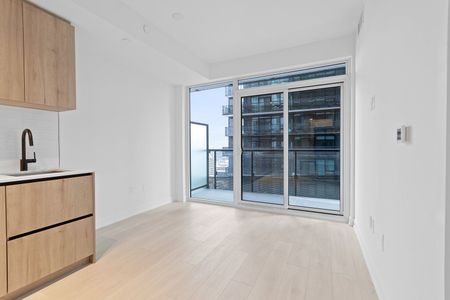 For Lease - 117 Broadway Avenue Unit# 1613, Toronto, Ontario - Photo 4