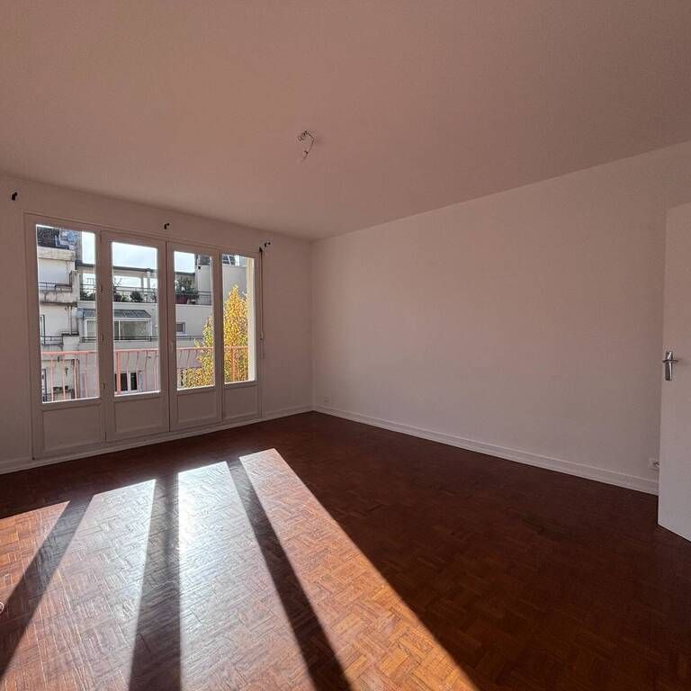 Location Appartement 3 pièces 73m² GRENOBLE 38000 - Photo 1