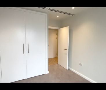 3 Bed Penthouse, Aspin Lane, M4 - Photo 3