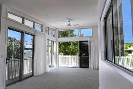 2/148 Cypress Terrace, Palm Beach. - Photo 3