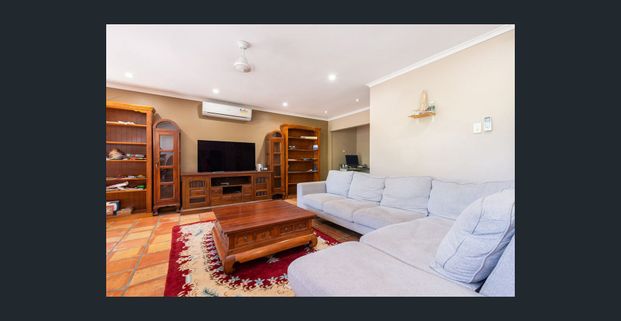 Pool & Entertaining - Photo 1