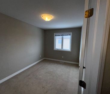 For Lease - 130 Eric Maloney Way, Blossom Park - Airport and Area, ... - Photo 2