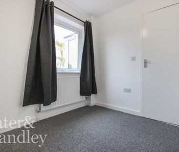 3 bedroom detached house to rent - Photo 6