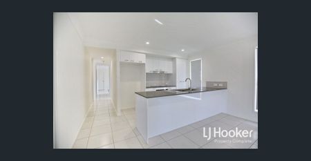 9 Dunaden Street, Logan Reserve, Qld 4133 - Photo 4