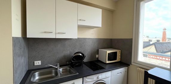 Location Appartement 1 pièce 24m² TOURS 37000 - Photo 2