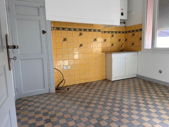 Location appartement Marseille 1er (13001) - Photo 1