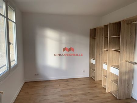 Location Appartement 4 pièces 72m² - Photo 3